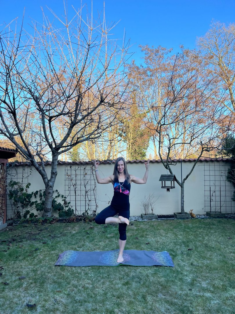 Novoroční jógový RESTART: síla & lehkost